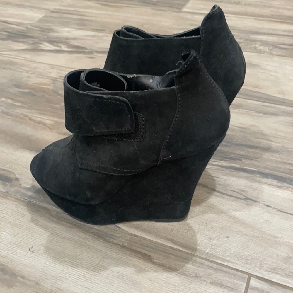 Steve Madden Suede Wedge Booties